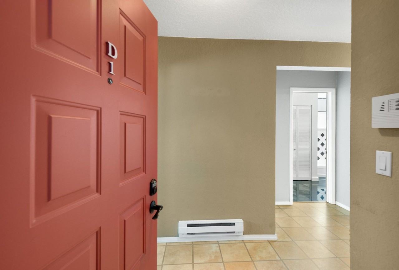 4202 Factoria Blvd Se #D1 - Photo 2 of 20