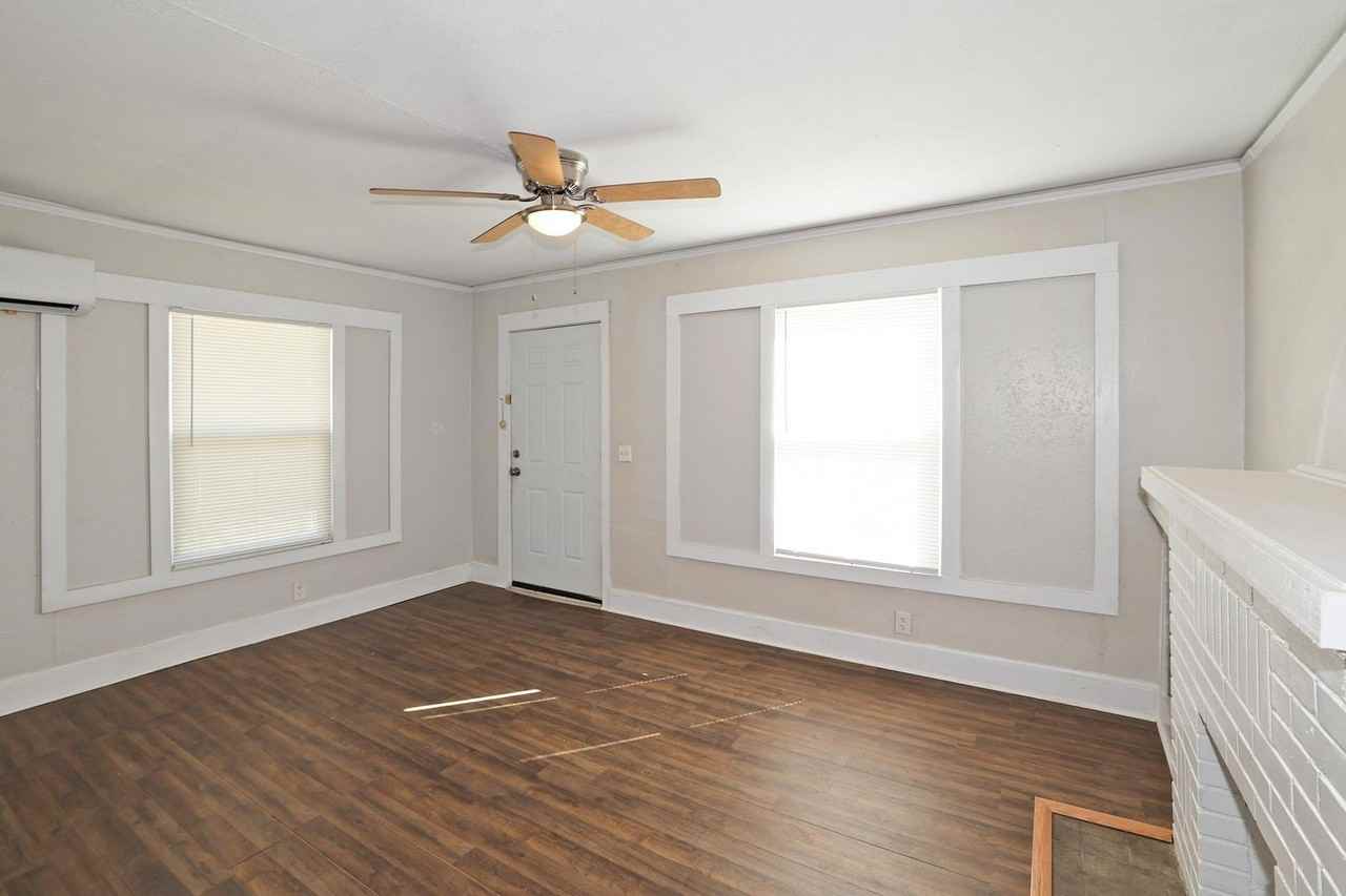 1506 Sw 11th Ave #B - Photo 4 of 10
