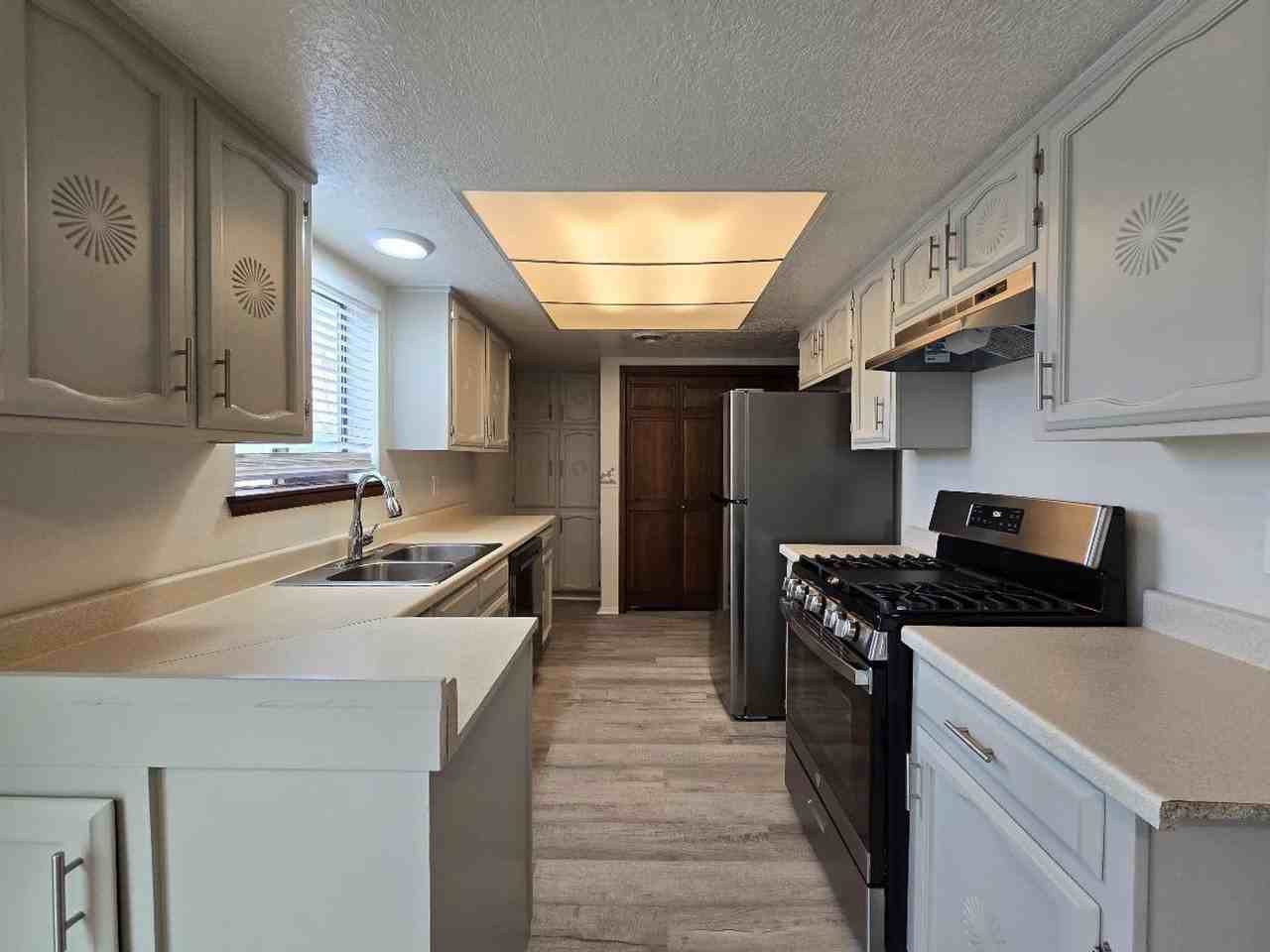 2805 Vereda De Pueblo - Photo 3 of 15