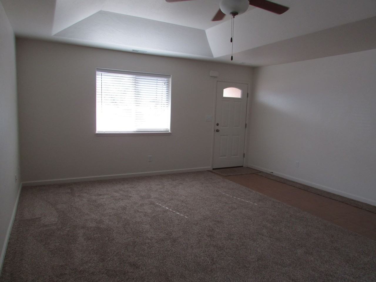 2456 Hannah Ln - Photo 4 of 23
