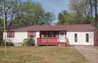 4712 S 31st St - Photo 1 of 1