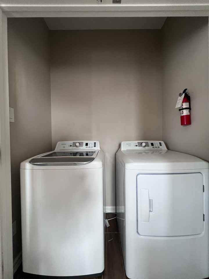 1025 N Clarence Ave #A - Photo 7 of 16