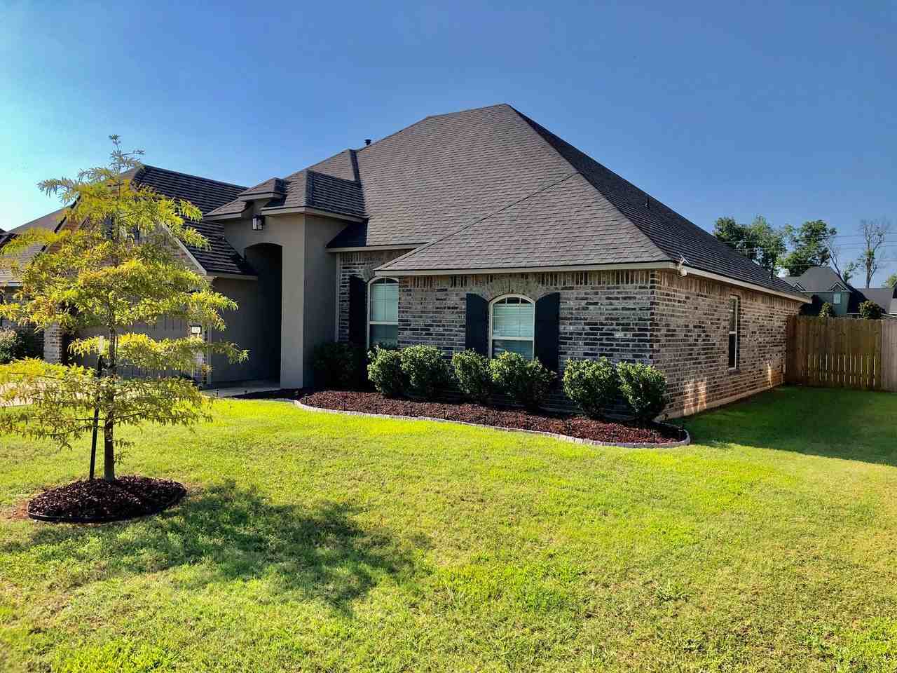 824 Abita Chase 824 - Photo 3 of 33