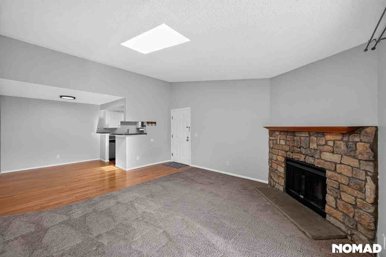 8225 Fairmount Dr - Photo 7 of 31