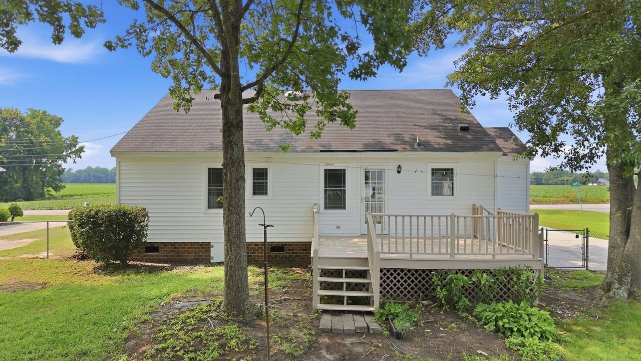5244 Evansdale Rd - Photo 5 of 47
