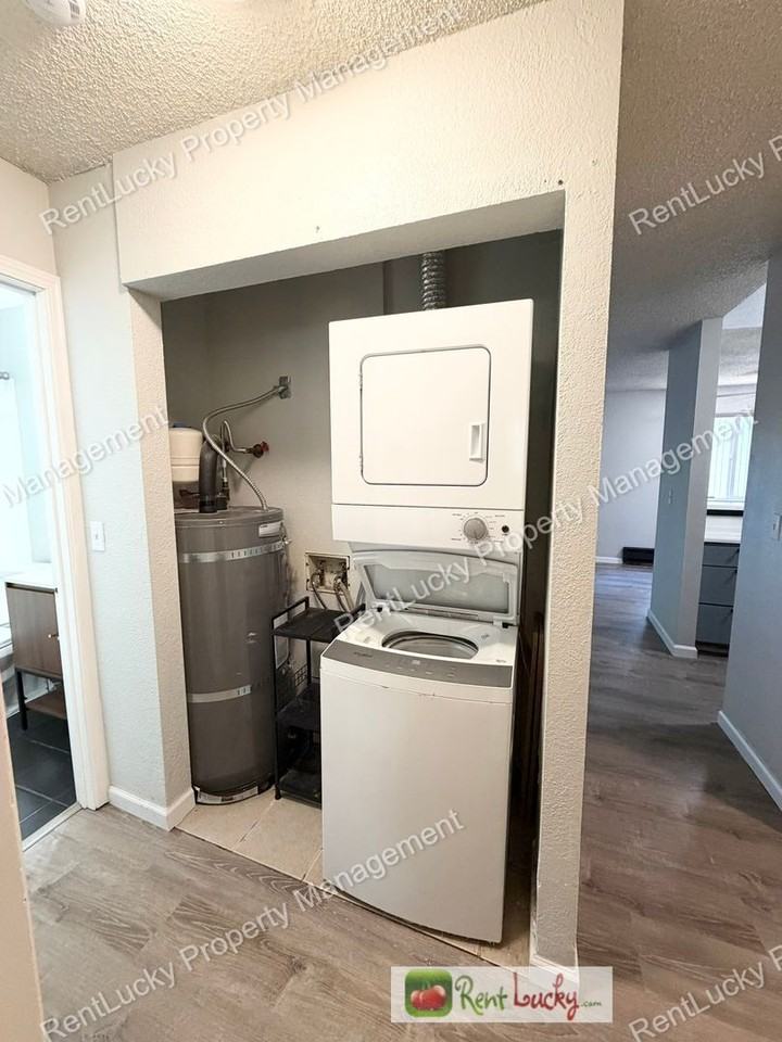 1003 S 308th St - Photo 6 of 17