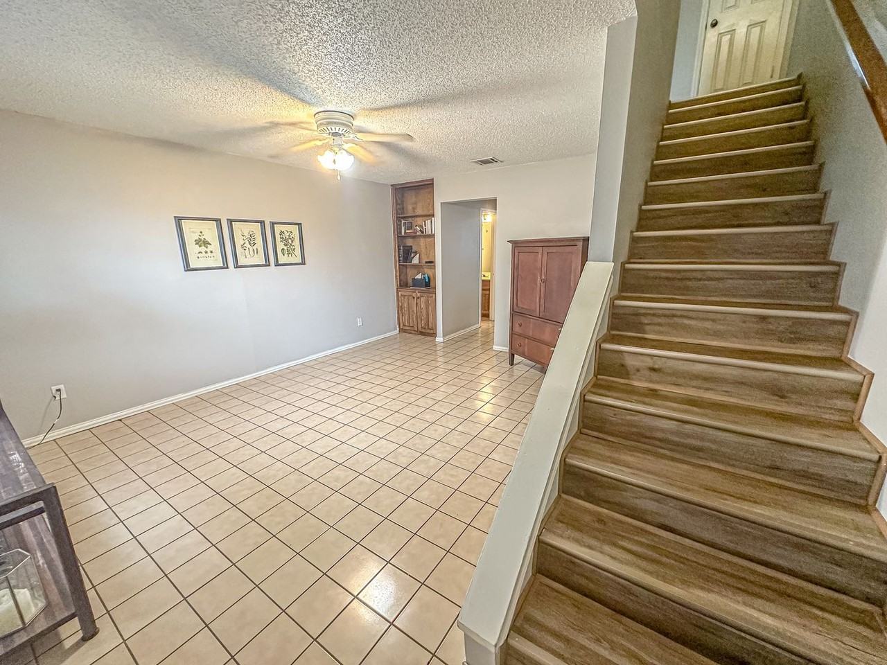 1351 S 11th St - Photo 3 of 16