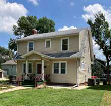 1922 Douglas St - Photo 1 of 1