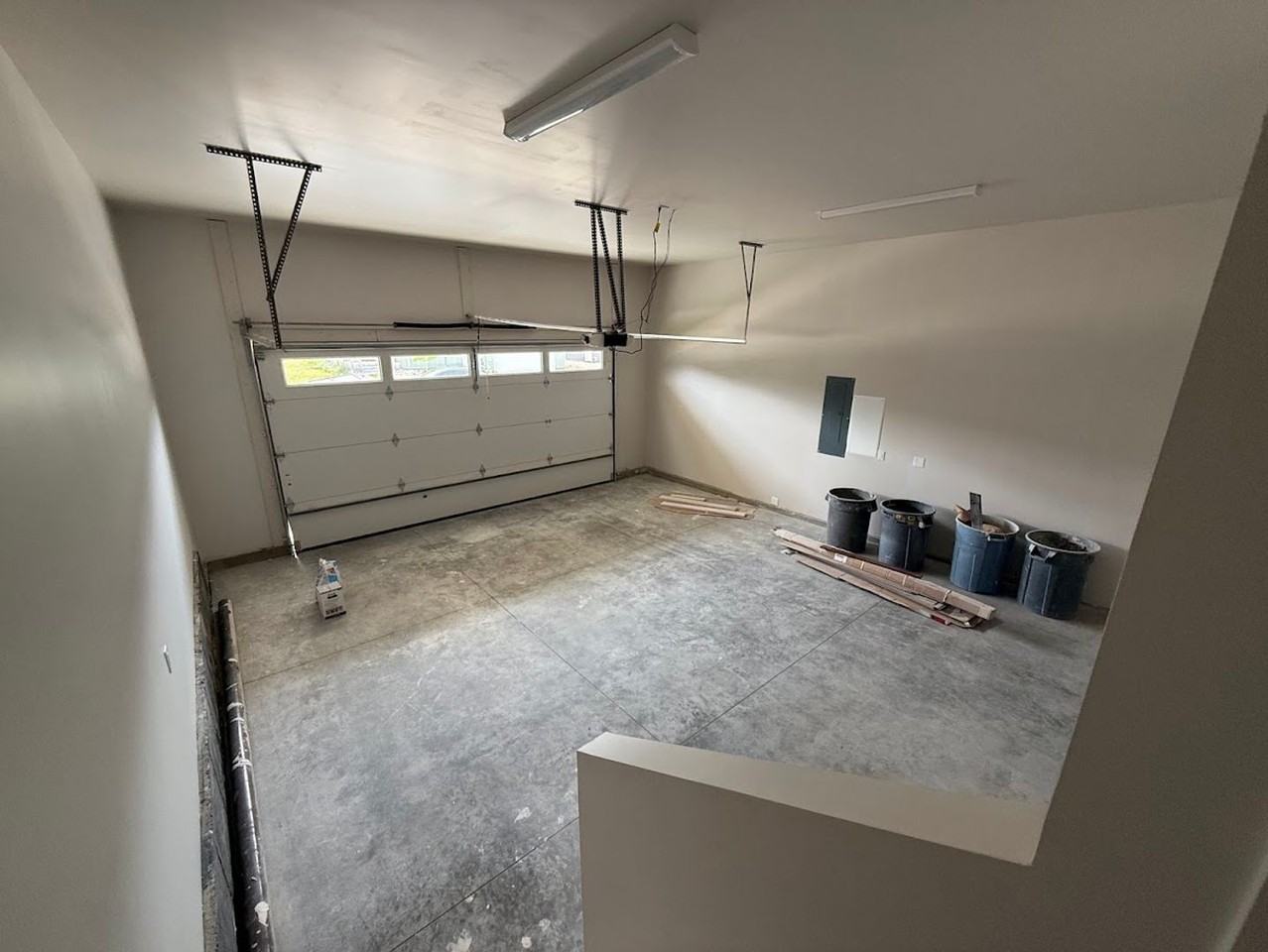 34 Mt Yale Ct - Photo 2 of 9