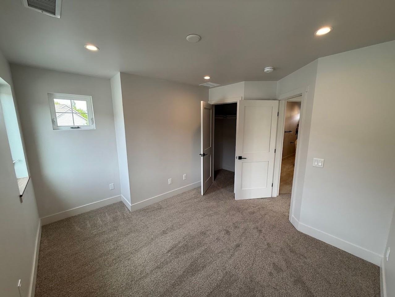 34 Mt Yale Ct - Photo 7 of 9