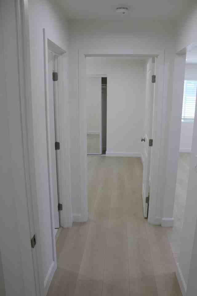 227 Waldo Ave #A - Photo 7 of 12
