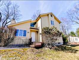 featured image of 2104 Vacation Ln