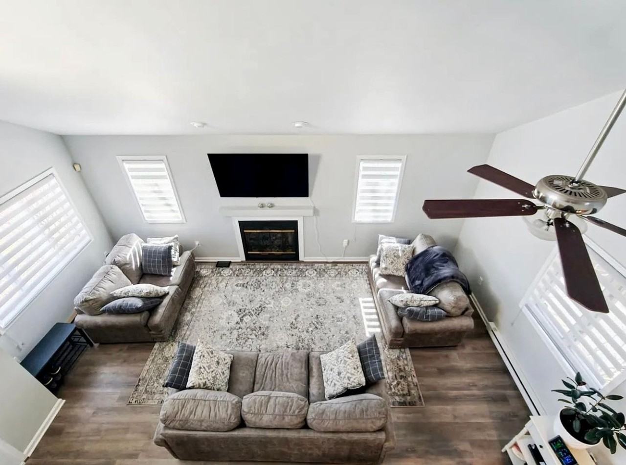 2104 Vacation Ln - Photo 4 of 22