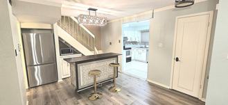 1304 E Bayou Pkwy - Photo 1 of 1