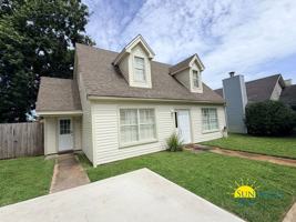 featured image of 139 Scranton St