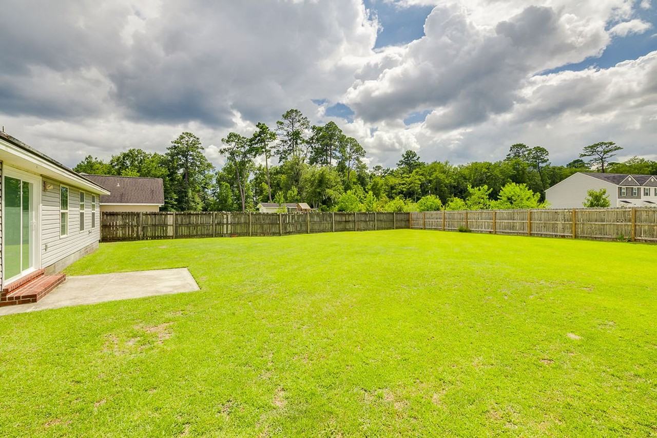114 Mustang Dr - Photo 4 of 30