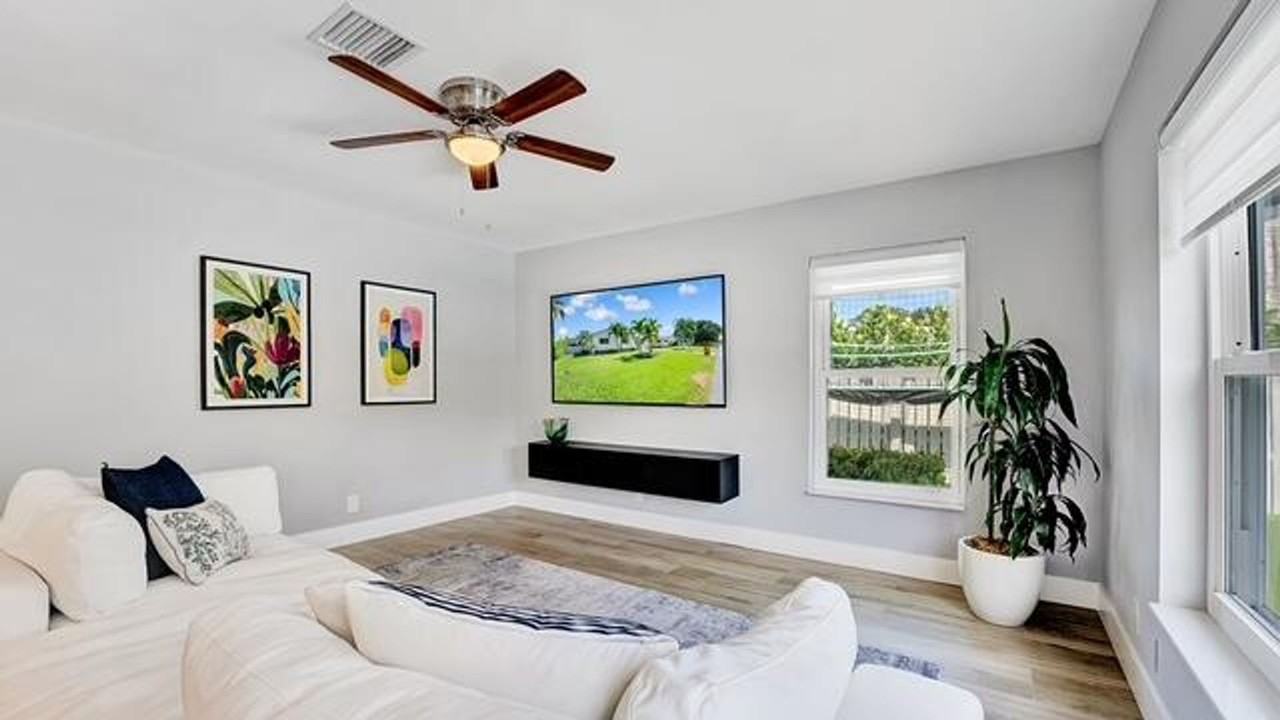 722 Sw 28th Ave - Photo 6 of 19