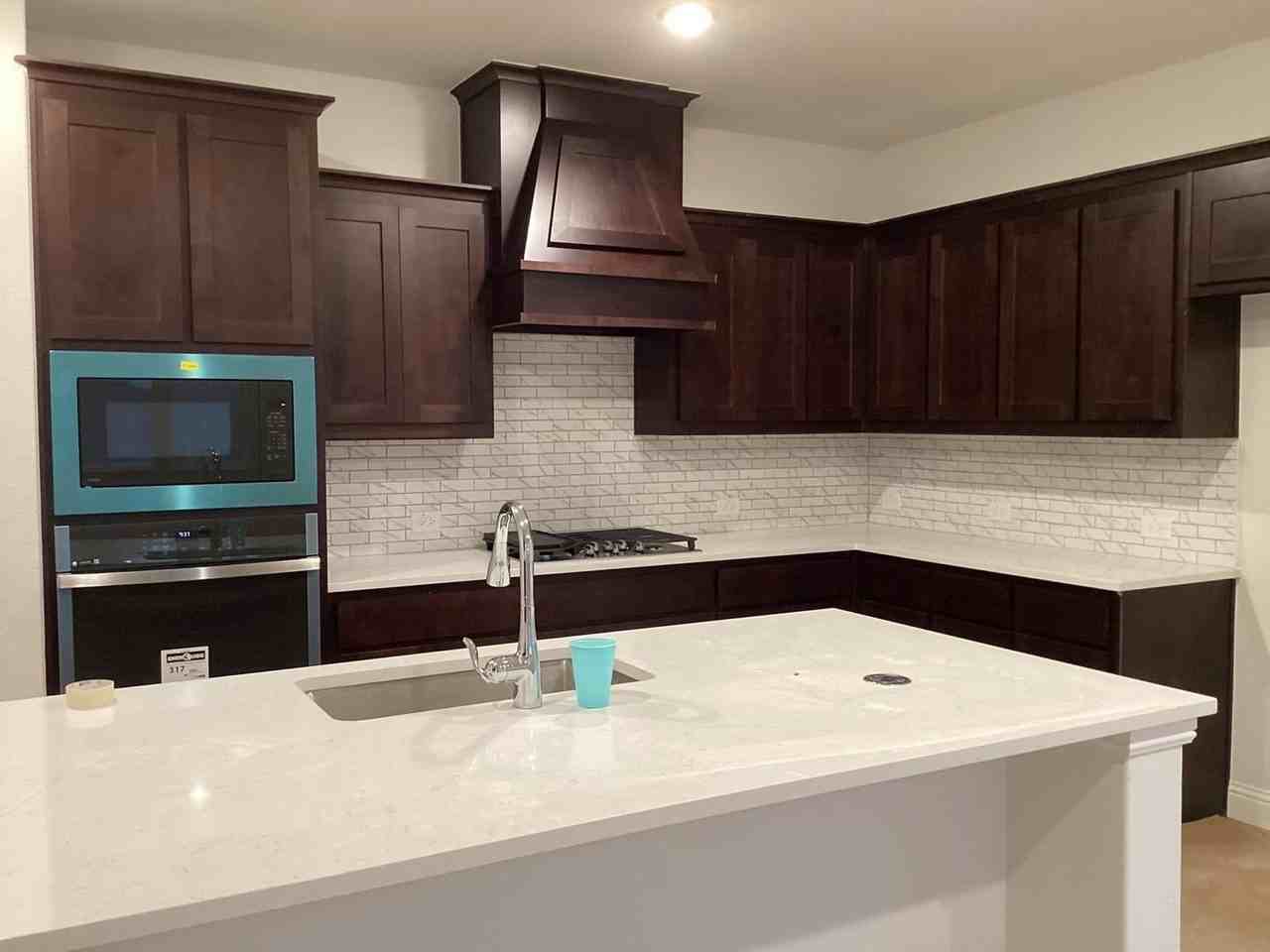 1720 Sangallo Ln - Photo 5 of 19