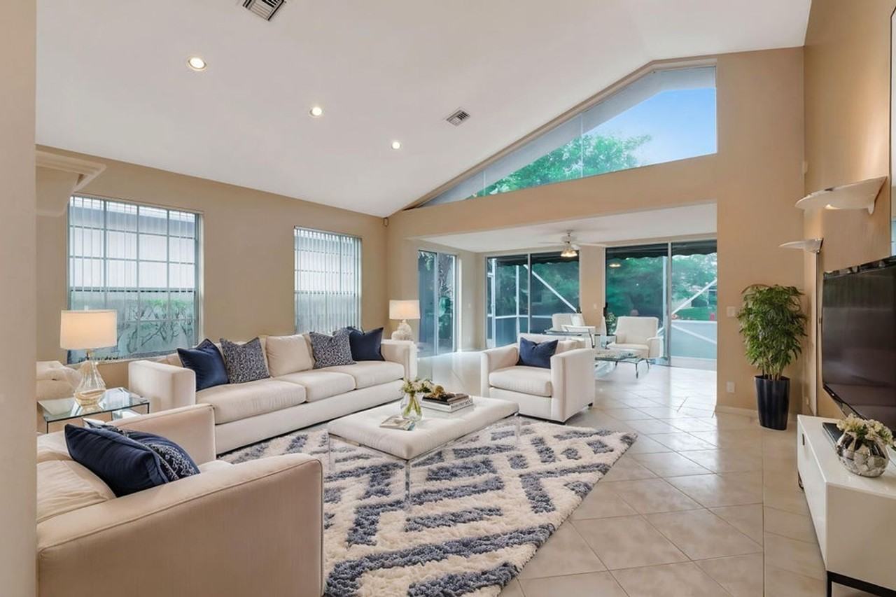 11081 Springbrook Cir - Photo 6 of 27