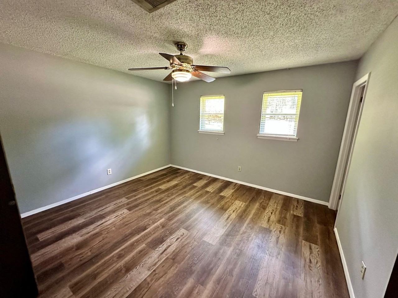 414 Newcomb Cv - Photo 7 of 13