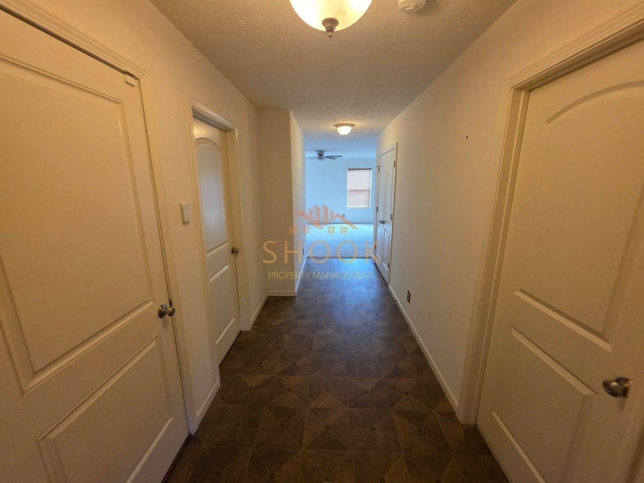 2427 Maxwell Dr - Photo 3 of 17