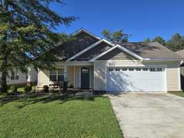 featured image of 304 Jasmine Cir #1