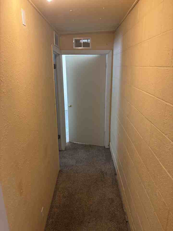 938 S 2nd Ave #1 - Photo 7 of 15