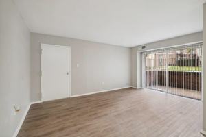 featured image of 3511 Briarwood Dr