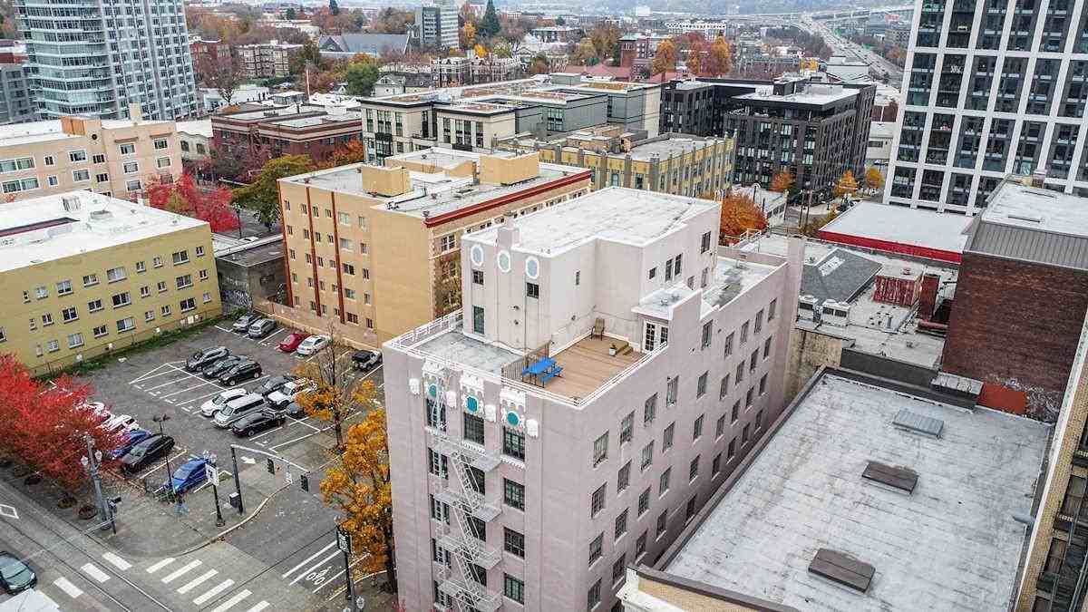 730 Sw 16th Ave - Photo 7 of 16