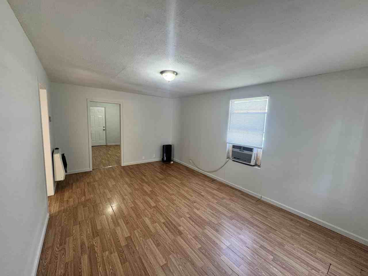 2233 Lilly St #1 - Photo 6 of 7