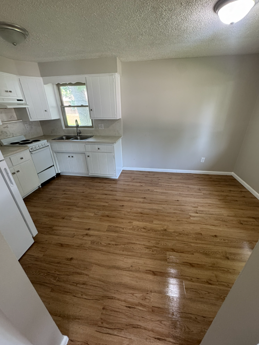 513 Coventry Dr #1 - Photo 4 of 11