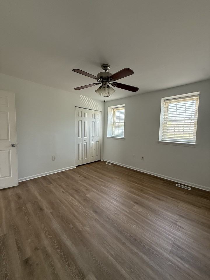 6407 Continental Dr #1 - Photo 6 of 10