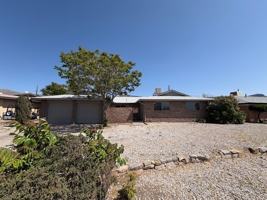 featured image of 1006 Scenic Dr #1