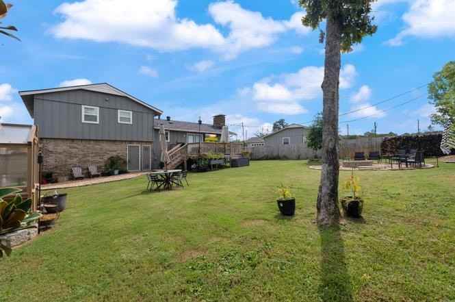 8 Walnut Valley Drive - Photo 2 of 28