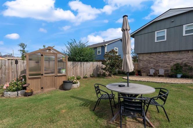 8 Walnut Valley Drive - Photo 7 of 28