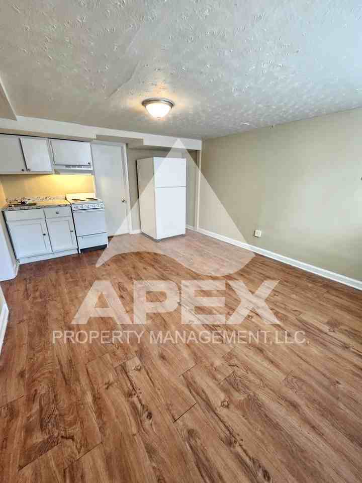 2927 Whittle Springs Road - Photo 4 of 13