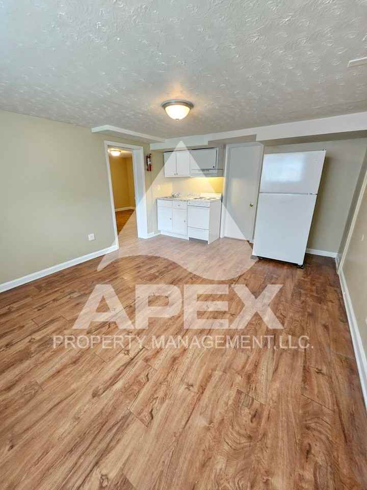 2927 Whittle Springs Road - Photo 5 of 13