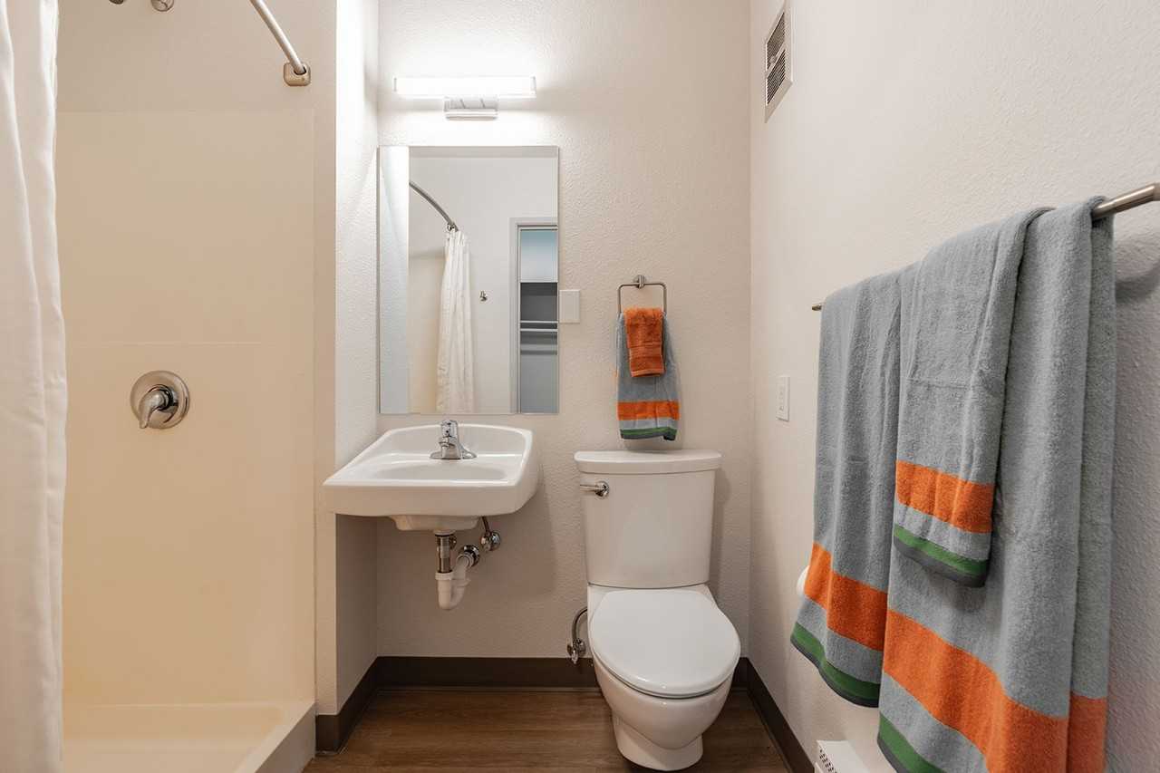 Crossroads Garden Apartments - Photo 2 of 50