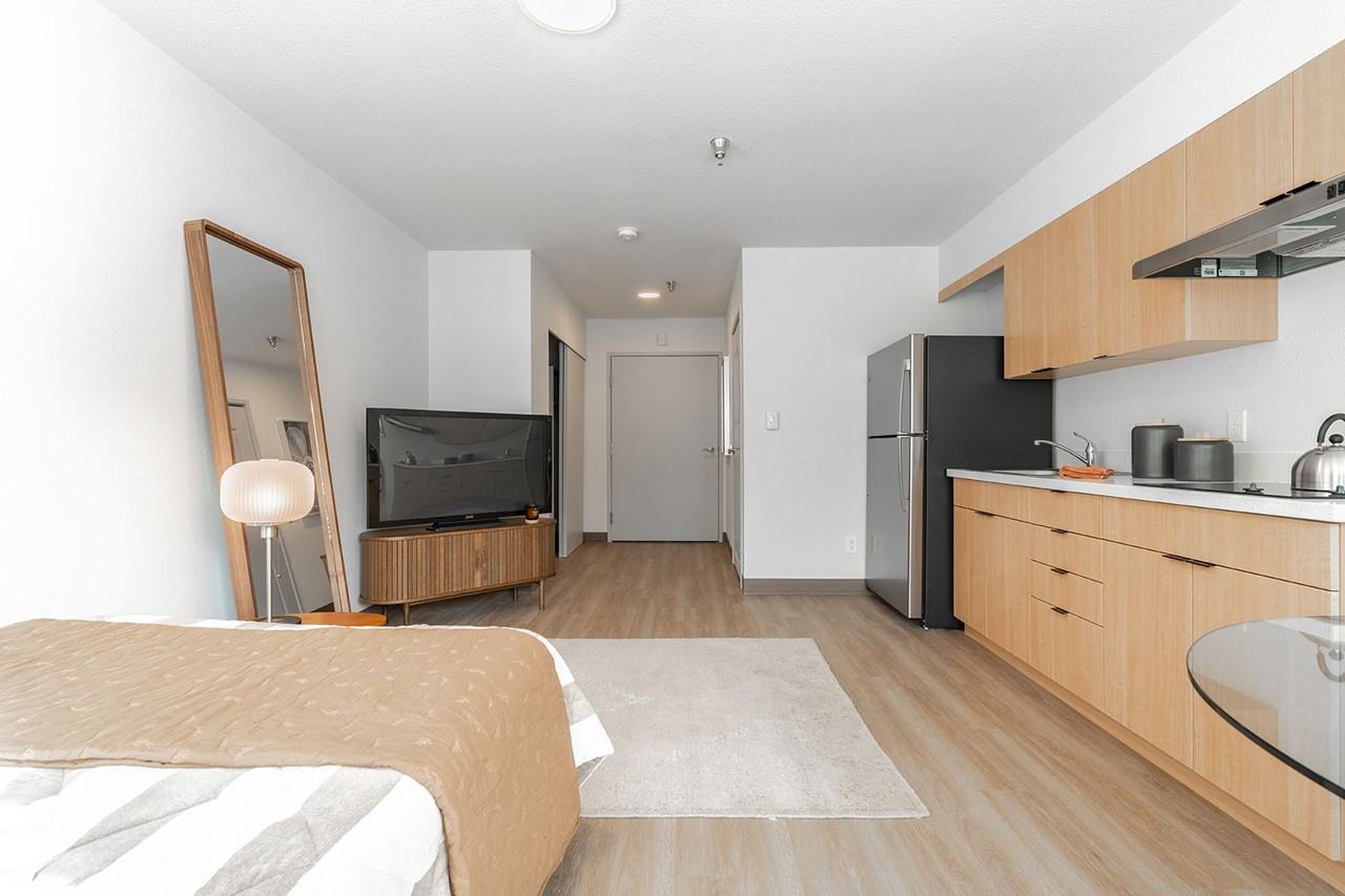 Crossroads Garden Apartments - Photo 3 of 50