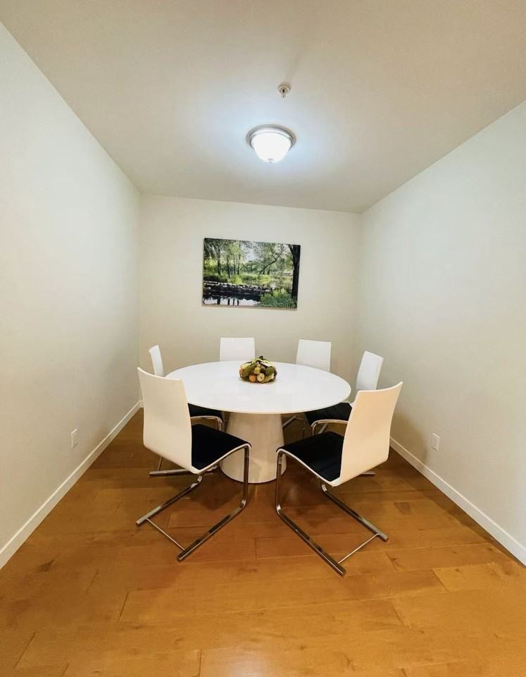 5700 Berton Avenue - Photo 4 of 15