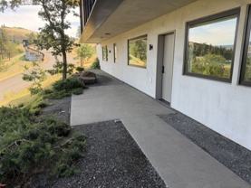585 585 Blanchard Blvd - Photo 1 of 1