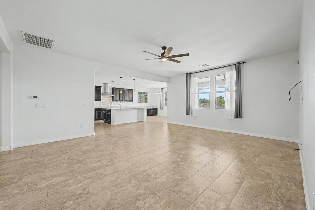 16878 S Eva Ave - Photo 4 of 34