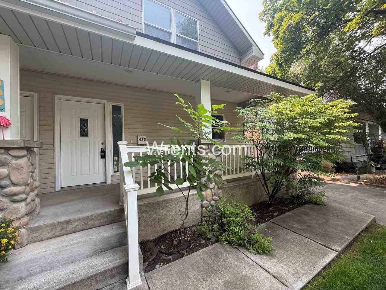 425 W 14th Ave - Photo 2 of 19