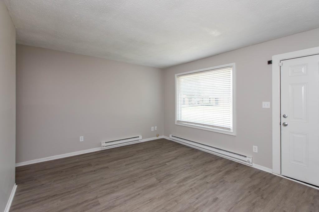 9410 Meadowlark Dr - Photo 2 of 21