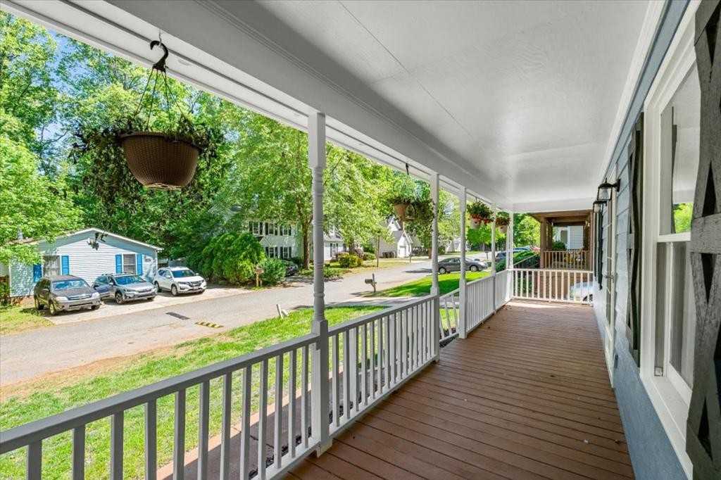 120 Arcaro Dr - Photo 2 of 26