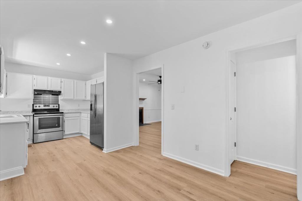 120 Arcaro Dr - Photo 5 of 26