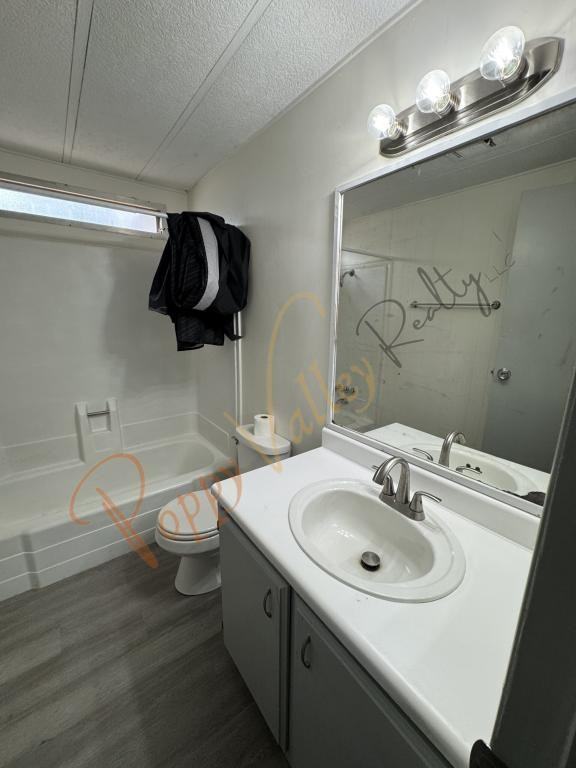 3234 E Jagerson Ave - Photo 5 of 9