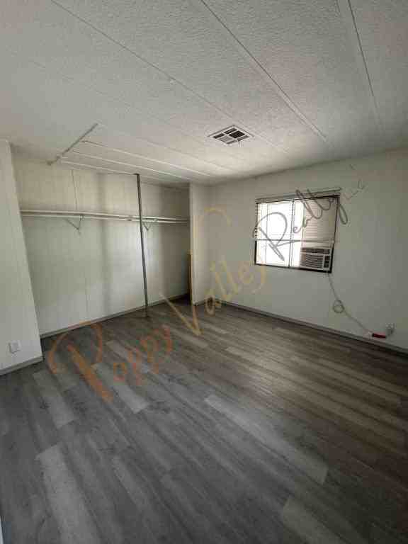 3234 E Jagerson Ave - Photo 6 of 9