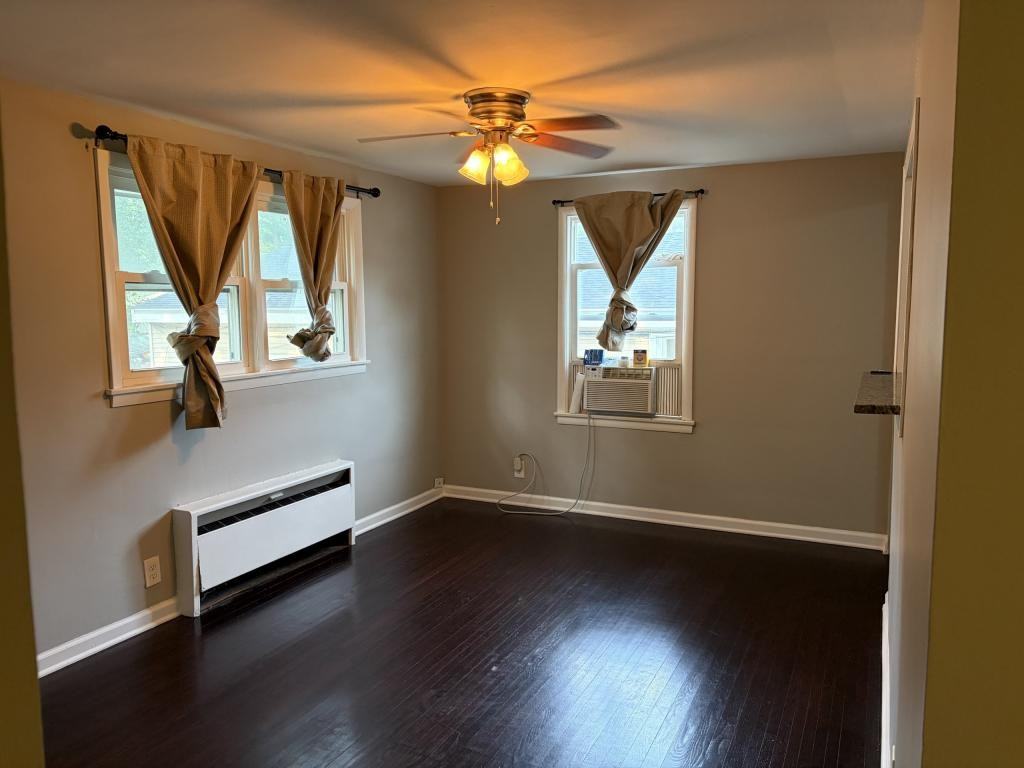124 E State St - Photo 6 of 9