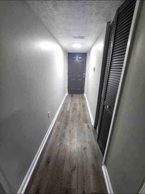 2246 Ransdell St - Photo 3 of 7